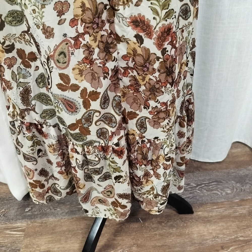 Antropologie Drew Brown Paisley Floral Wrap Dress Size M Flutter‎ Sleeves Hi Lo - Picture 7 of 16